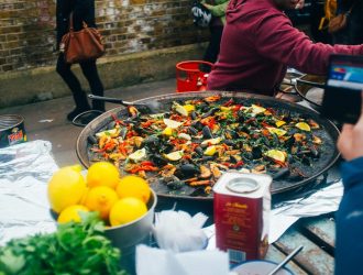 30_Essential_Spanish_Restaurant_Phrases_to_Order_Food